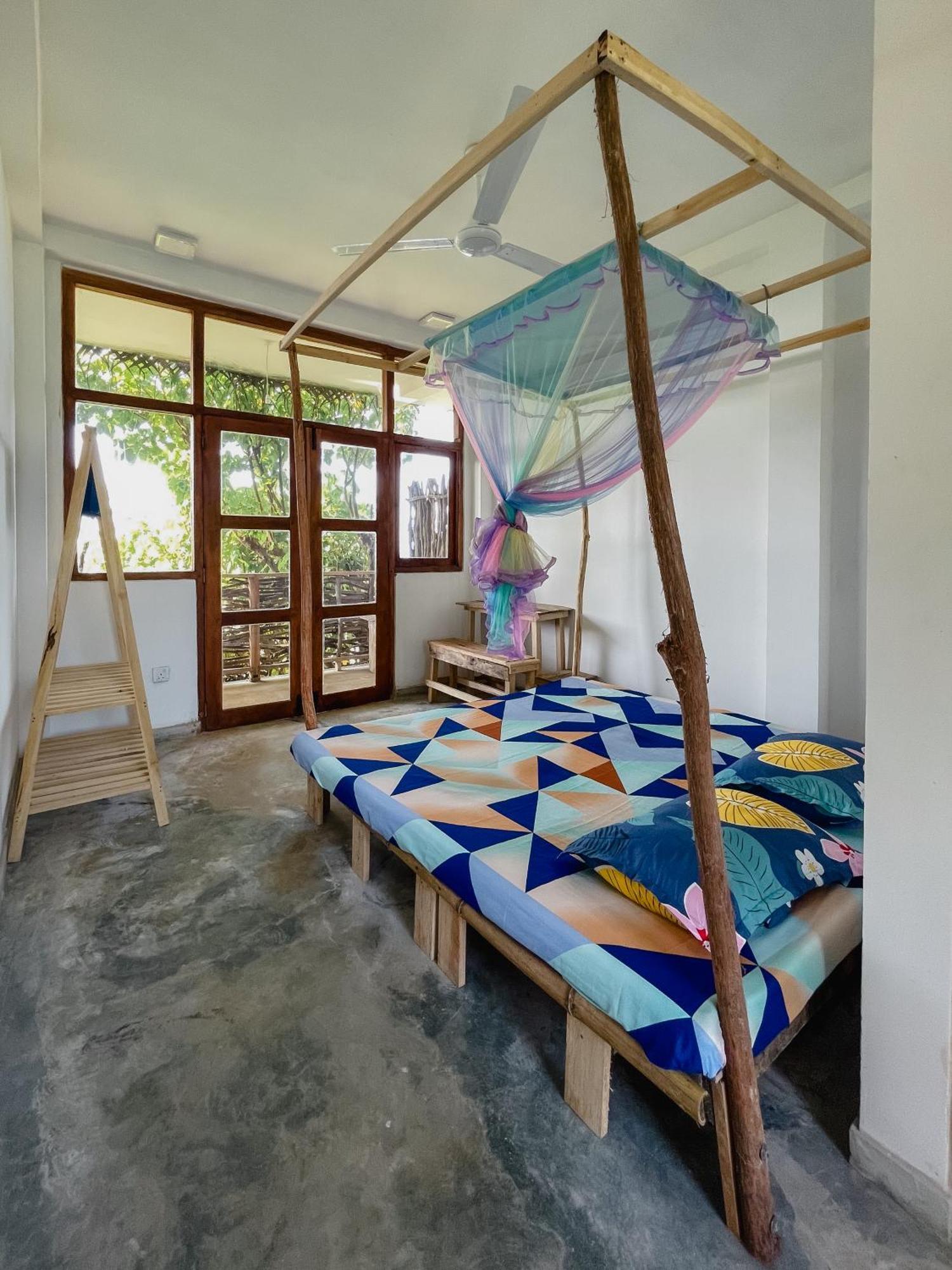 Gaia Ocean Surf Yoga Hostel Ahangama Kültér fotó