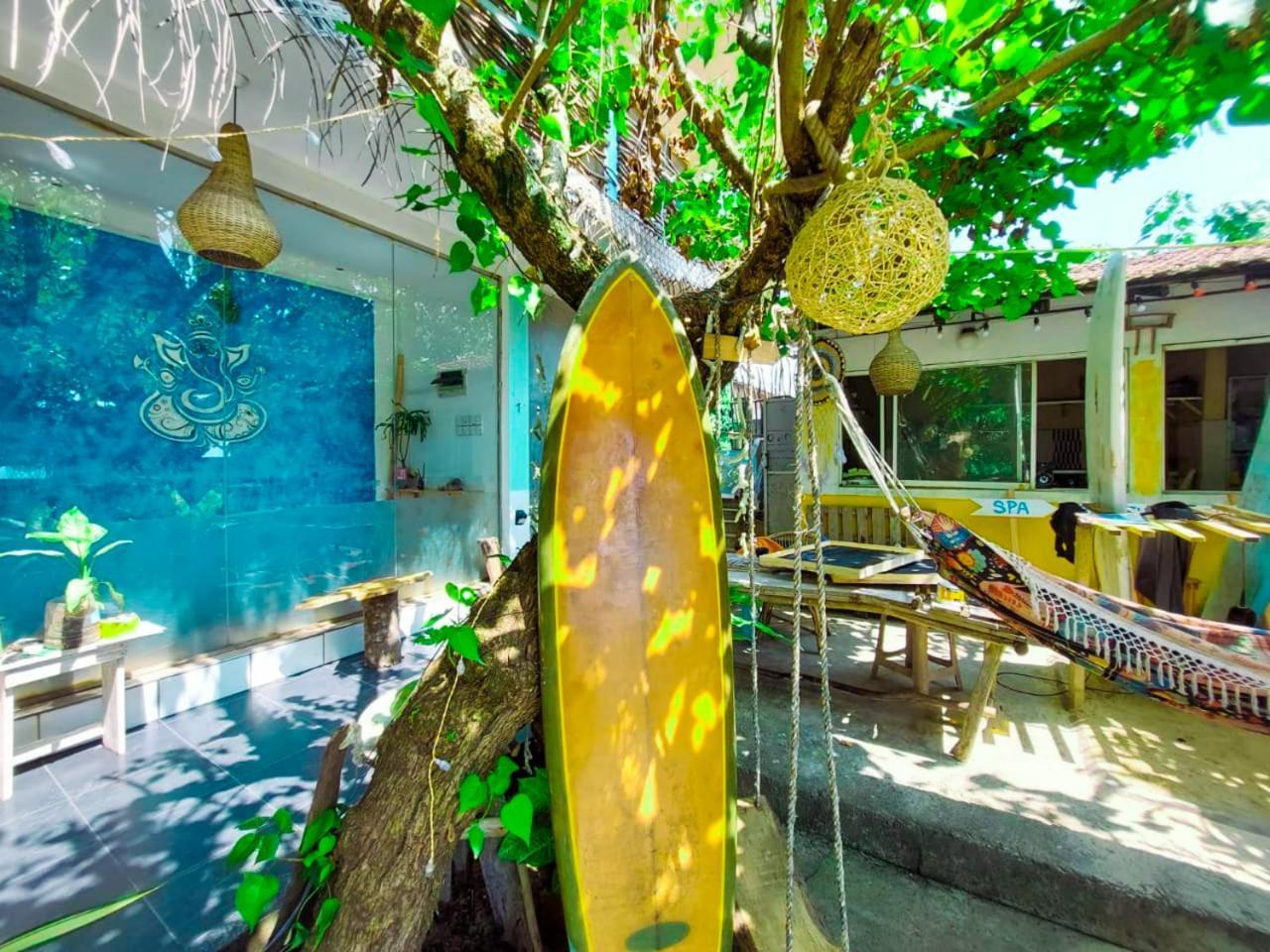Gaia Ocean Surf Yoga Hostel Ahangama Kültér fotó